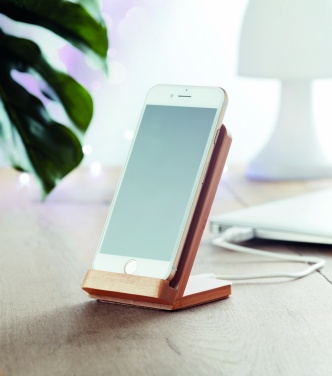Logotrade Werbeartikel das Foto: Smartphone Halter Ladestation 5W WIRESTAND