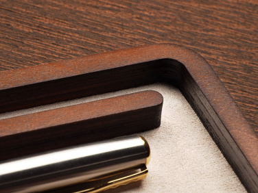 Logotrade Geschäftsgeschenke das Foto: Schreibtisch-Organizer aus Holz 1818121