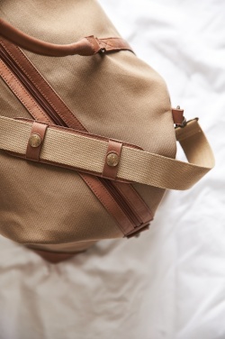 Logotrade promotional item picture of: VINGA Sloane RCS RPET weekender bag