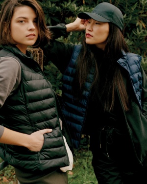 Logotrade promotional merchandise image of: Iqoniq Meru women recycled polyester bodywarmer