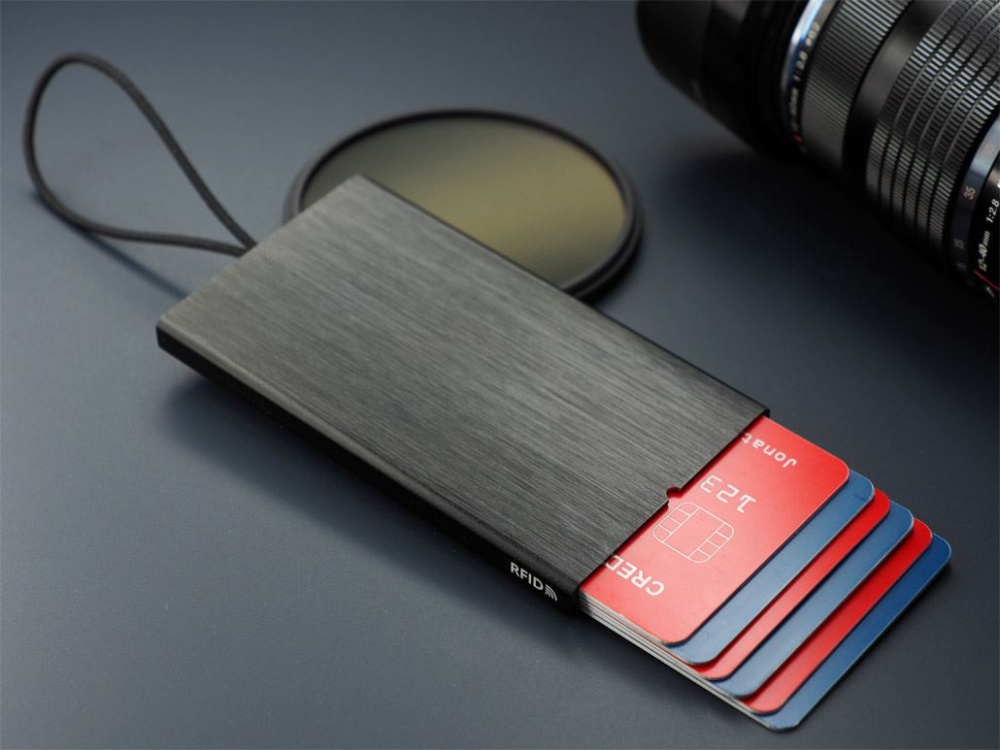 Logotrade corporate gift image of: RFID credit and business card holder 126615500