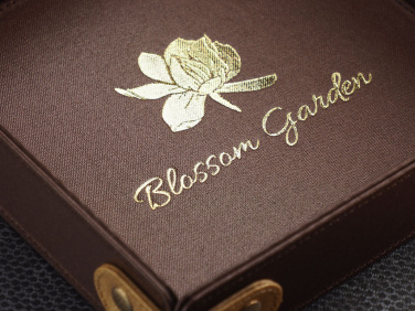 Logo trade promotional merchandise picture of: Box 1653280