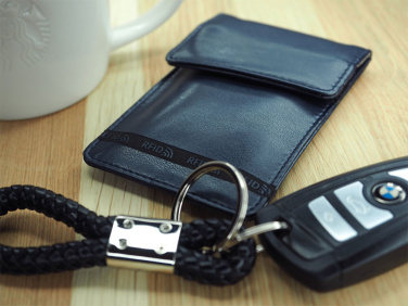 Logotrade corporate gifts photo of: RFID Signal Blocking case 1222119