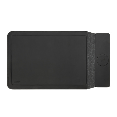 Logo trade promotional gift photo of: Swiss Peak 15W magnetic charging laptop sleeve 14-15,6"