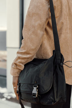 Logotrade promotional gift picture of: KENTO URBAN RCS recycled nylon 15.6 inch Messenger