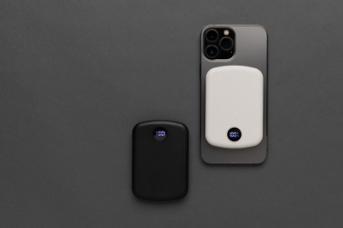 Logotrade reklaamkingid pilt: MagBoost RCS taaskasutatud plastist 5000 mah magnetjõupank