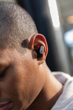 Logo trade meened foto: Urban Vitamin Gilroy hübriidsed ANC ja ENC kõrvaklapid