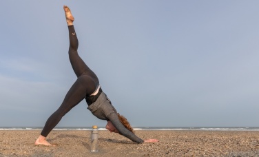 Logo trade ärikingi pilt: Impact borosilikaatklaasist pudel bambusest kaanega