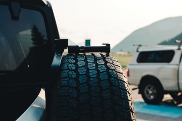 Logotrade meene foto: Gear X RCS taaskasutatud alumiiniumist suure jõudlusega auto taskulamp