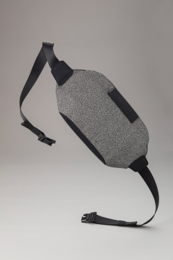 Logotrade firmakingi foto: Õlakott Urban Bumbag