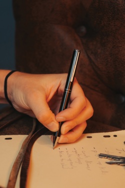 Logo trade reklaamtoote pilt: SP Tula RCS sertifitseeritud taaskasutatud PU võtmehoidja ja pliiatsikomplekt