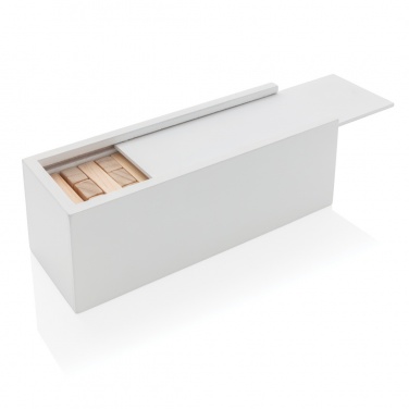 Logotrade ärikingi foto: Luksuslik kukkuva torni puitplokkide virnastamise mäng