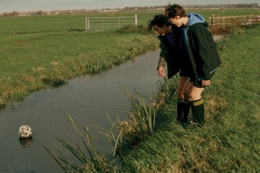 Logotrade firmakingituse foto: Iqoniq Makalu meeste taaskasutatud polüestrist softshell jakk