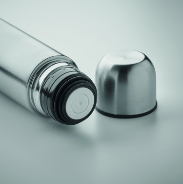 Logotrade reklaamtooted pilt: Kaheseinaline pudel 500 ml