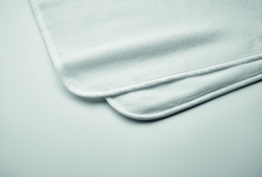 Logotrade meene foto: Puuvillane kapuutsiga beebirätik