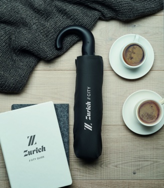 Logotrade ärikingituse foto: 23-tolline kokkupandav vihmavari