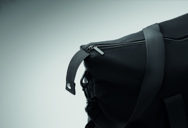 Logo trade firmakingituse pilt: Nädalavahetuse koti taaskasutatud materjal