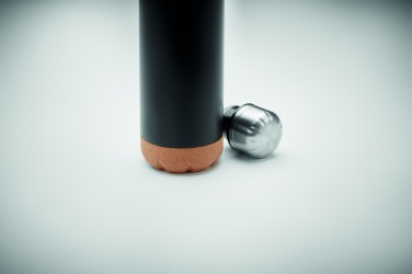 Logotrade ärikingituse foto: Kaheseinaline pudel 500 ml