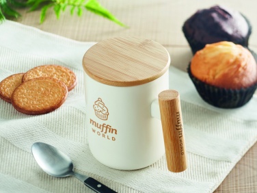 Logotrade reklaamkingi foto: Portselanist kaanega kruus 380 ml