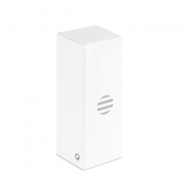 Logotrade ärikingituse foto: Alumiiniumist akupank