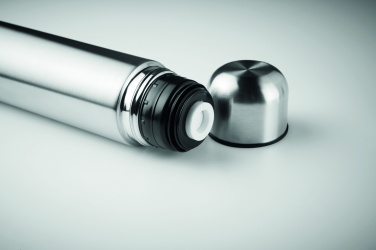 Logotrade reklaamkingituse foto: Topeltseintega termos 900ml