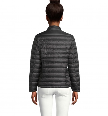 Logo trade ärikingi pilt: WILSON NAISTE JAKK