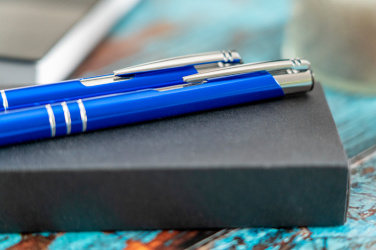 Logotrade firmakingid pilt: Metallist kirjutuskomplekt CLAREMONT