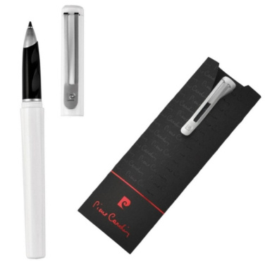 Logo trade ärikingi pilt: Rull GIRONDE Pierre Cardin