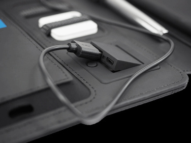 Logo trade ärikingid foto: HERMANO akupank Organizer 54713000