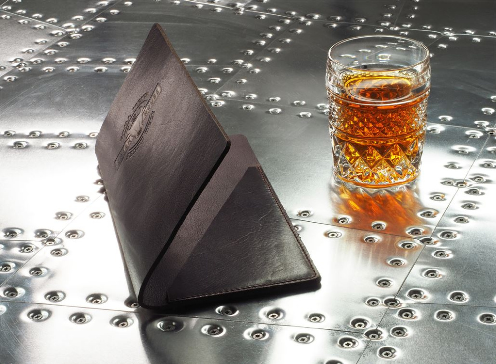 Logotrade firmakingituse foto: Arve kaaned 1203141