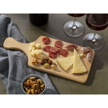 Logotrade firmakingituse foto: Puidust lõikelaua käepidemega