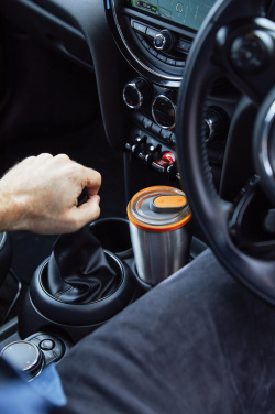 Logo trade reklaamkingitused foto: Black+Blum termoskruus 600ml