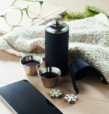 Logo trade firmakingitused foto: Plasku koos topsidega COCOON