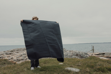 Logotrade meene foto: VINGA Baltimore RCS piknikutekk