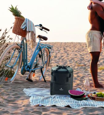 Logotrade ärikingituse foto: COLDI külmakott-seljakott 600D RPET-ist