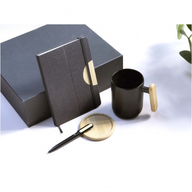 Logotrade liikelahja tuotekuva: Laura lahjasetti: kovakantinen muistikirja (A5) ja kuulakärkikynä