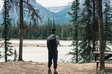 Logo trade mainoslahjat tuotekuva: Swiss Peak AWARE™ 15.6" varkaudenesto tietokonereppu