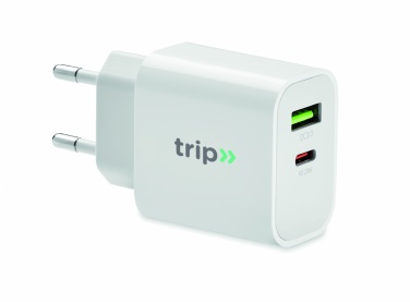 Logotrade mainostuote tuotekuva: USB-laturi EU-pistokeella