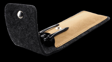 Logo trade mainoslahjat ja liikelahjat kuva: Kynät salkussa 1275140