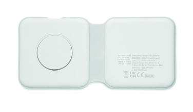 Logotrade mainoslahja ja liikelahja kuva: 2 in 1 taitettava laturi 15W