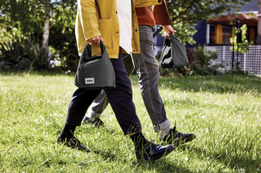 Logotrade mainostuote tuotekuva: Black+Blum 6,7 litran eristetty lounas-/kylmälaukku