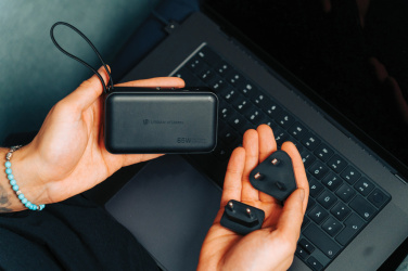 Logotrade verslo dovanos nuotrauka: Urban Vitamin Eureka hibridinis GANcharger 10000mah maitinimo blokas 65W