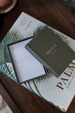 Лого трейд pекламные продукты фото: VINGA Bratzy Кофейный стол Игра