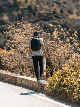 Logotrade profilprodukter bild: Bobby Hero Small, stöldskyddad ryggsäck