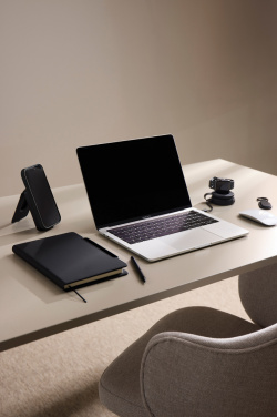 Logotrade profilreklam bild: VINGA Baltimore RCS 2-in-1 Wireless 15W Travel Charger